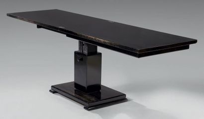 WRETLING Otto (1901-1986) Table «Idealbordet». Table à transformation et réglable...
