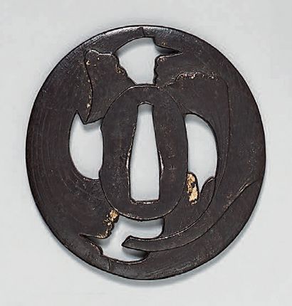 null Set of 3 Tsuba in openwork iron. One decorated with Ginko biloba leaves and...