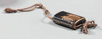 JAPON Inro with four black lacquer cases decorated in hira maki-e gold lacquer and...