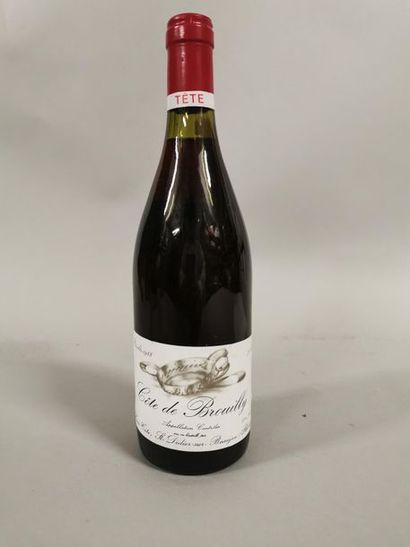 null - 12 bouteilles de CÔTE DE BROUILLY Louis Tête 1988 (ea, es)