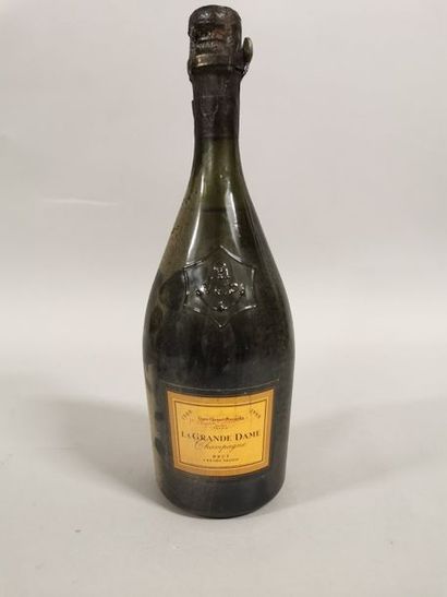 null 1 bouteille CHAMPAGNE "La Grande Dame", Veuve Clicquot 1988 (ets, LB) 