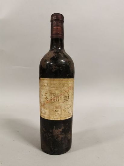 null 1 bouteille CH. MARGAUX, 1° cru Margaux 1896 (reconditionnée au château dans...