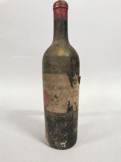 null 1 bouteille CH. FIGEAC, 1° Grand Cru St-Emilion 1906 (eta, B) 