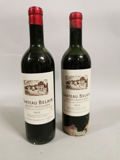 null 2 bouteilles CH. BELAIR, St-Emilion 1955 (B, et; 1 bouchon descendant) 