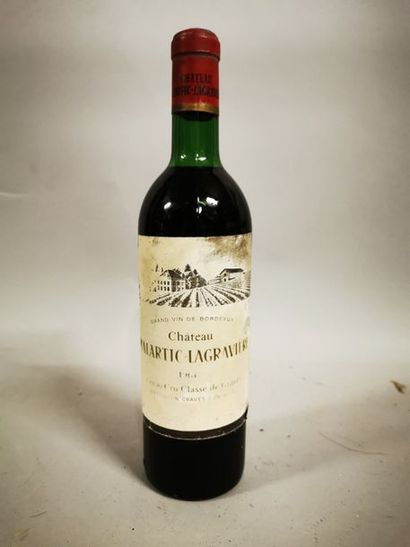 null 1 bouteille CH. MALARTIC-LAGRAVIÈRE, Pessac-Léognan 1961 (étiquette fânée, millésime...