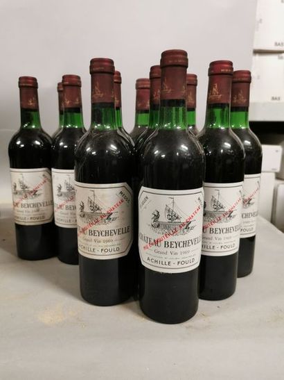 null 12 bouteilles CH. BEYCHEVELLE, 4° cru Saint-Julien 1969 (3 elt, 3 et, 3 J, 9...