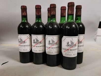null 8 bouteilles CH. BEYCHEVELLE, 4° cru Saint-Julien 1969 (2 etlt, 3 et, 4 TLB...
