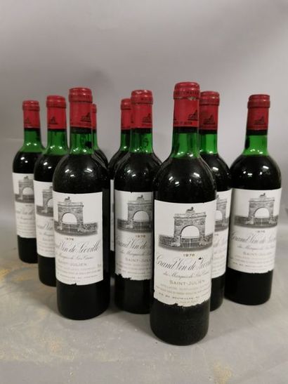 null 12 bouteilles CH. LEOVILLE-LAS-CASES, 2° cru Saint-Julien 1976 (7 TLB, 3 LB,...
