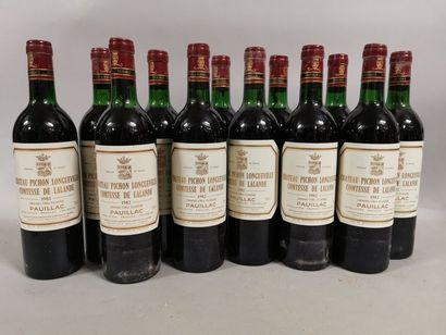 null 12 bouteilles CH. PICHON-LONGUEVILLE*COMTESSE, 2° cru Pauillac 1982 (7 TLB,...