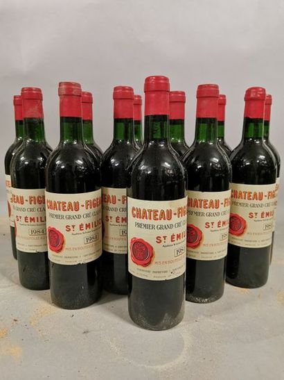 null 12 bouteilles CH. FIGEAC, 1° Grand Cru St-Emilion 1984 (1 ela, 1 etlt, 4 J,...