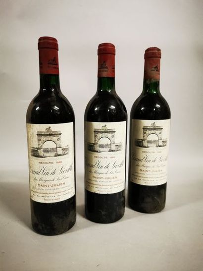 null 3 bouteilles CH. LÉOVILLE-LAS-CASES, 2° cru Saint-Julien 1988 (es, 2 J) 