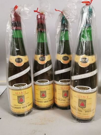 null 4 bouteilles ALSACE "S.G.N", Hugel 1976 (2 Pinot gris 1 TLB, 2 Riesling 1 TLB)...