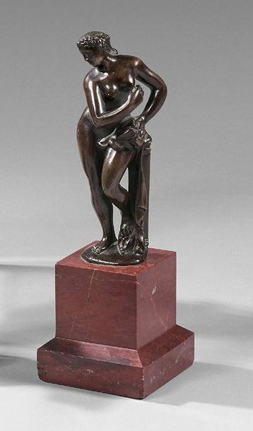 École FRANÇAISE vers 1800, dans le goût de Jean de BOLOGNE Femme nue
Statuette en...