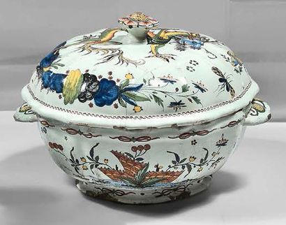 ROUEN A pot with an earthenware lid of circular outline, with flat handles, the catch...