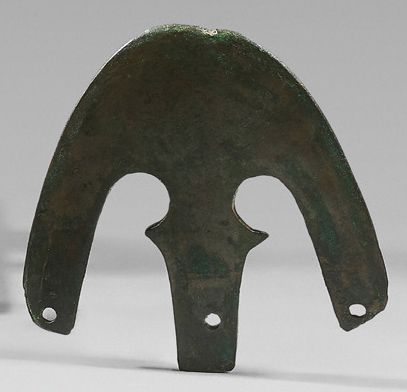  Crescent-shaped axe. Bronze. Egypt, Middle Kingdom, 1985-1773 B.C. L: 11.5 cm