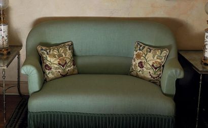 null Pair of sofas entirely trimmed with green cotton and trimmings.
20th century.
H:...