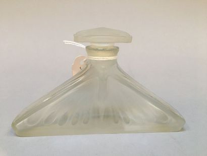 ANONYME Vial.

Industrial print proof made of white satin-finish glass.

Decoration...