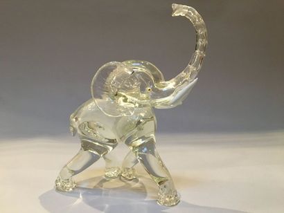 null Glass Elephant 