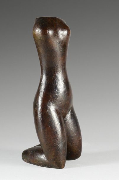 null Baltasar LOBO (1910 - 1993). Kneeling nude. Proof in patinated bronze, signed,...
