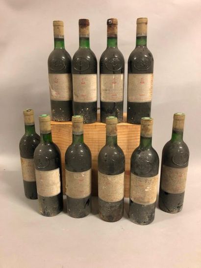 null 10 bouteilles CH/ PAPE-CLEMENT, Pessac-Léognan 1971 (ets, fânées, 3 TLB) 