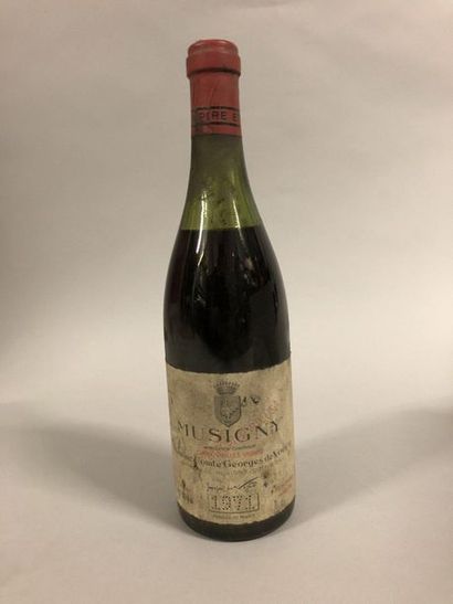 null 1 bouteille MUSIGNY, ''V.V.'', Comte de Vogüe 1971 (capsule CRD d'origine, ets,...