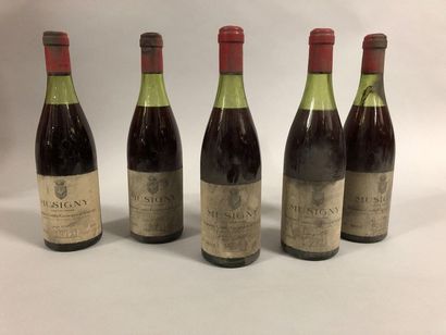 null 5 bouteilles MUSIGNY, ''V.V.'', Comte de Vogüe 1971 (ets, 2 LB, 3 LB/MB) 