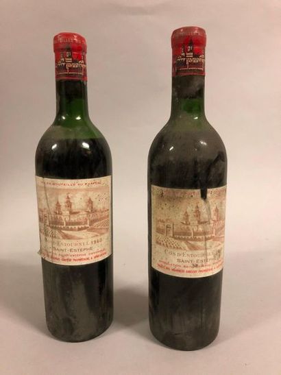 null 2 bouteilles CH. COS-D'ESTOURNEL, 2° cru Saint-Estèphe 1960 (ets, 1 MB, 1 B)...