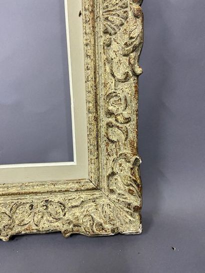 null Carved and patinated wood frame called ''Montparnasse''.

Circa 1940, 20th century

60...