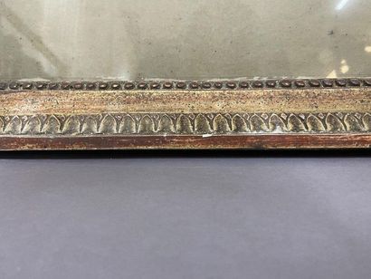null Carved and formerly gilded wooden chopstick decorated with pearl and heart motifs

Louis...