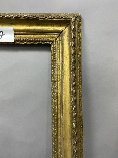 null Sculpted and gilded oak frame called "pastel".

18th century France

37.5 x...