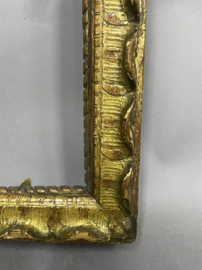 null Two pretty carved and gilded wooden chopsticks with a cockscomb decoration.

18th...