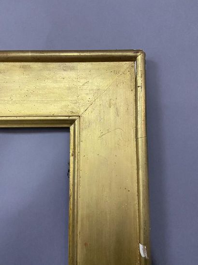 null Large moulded and gilded wood frame with flat profile 

Italy late 18th, early...