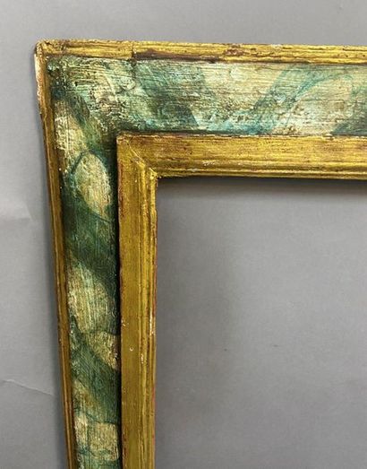 null Moulded wooden frame, repatinated faux green marble and gilding 

Italy, 17th/18th...