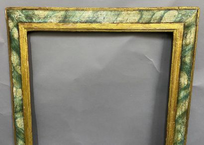 null Moulded wooden frame, repatinated faux green marble and gilding 

Italy, 17th/18th...