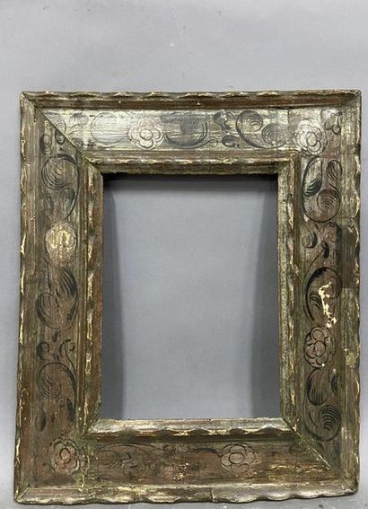 null Moulded old-fashioned silver fir frame with scroll decoration 

Spain, 17th-18th...