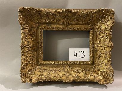 null Carved and gilded oak frame with beautiful Bérain decoration

Louis XIV period

21...