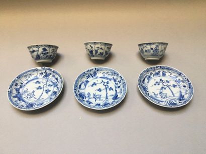 null CHINE
Ensemble de vingt tasses et vingt soucoupes en porcelaine décorées en...