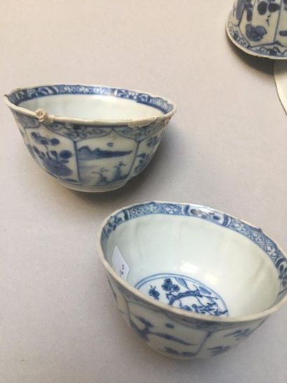 null CHINE
Ensemble de vingt tasses et vingt soucoupes en porcelaine décorées en...