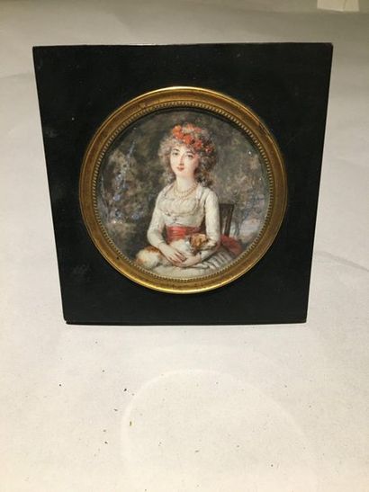 null Miniature ronde représentant la comtesse d'Orglandes Catherine Cécile 1775-1855...