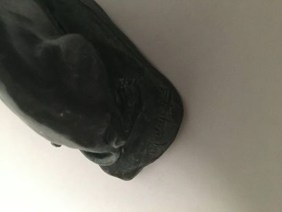 null J.MARCLEAND 

Panthère en bronze patiné

18 cm 