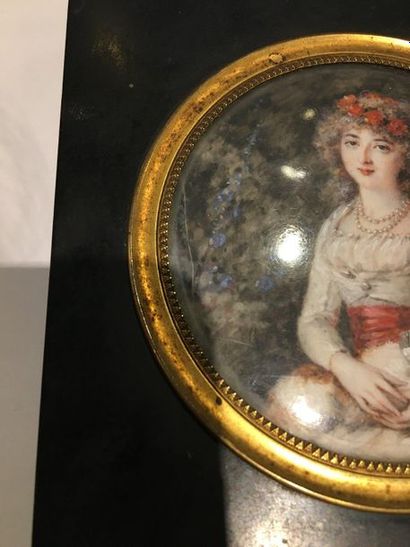 null Miniature ronde représentant la comtesse d'Orglandes Catherine Cécile 1775-1855...