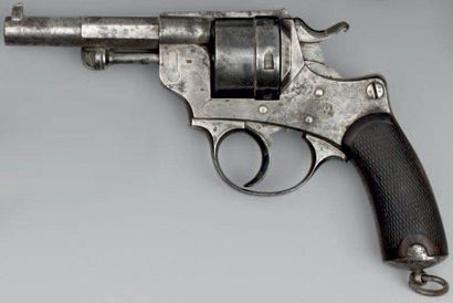 null Revolver d'ordonnance modèle 1873, canon daté: "S 1877"; numéroté: "G 40462"....