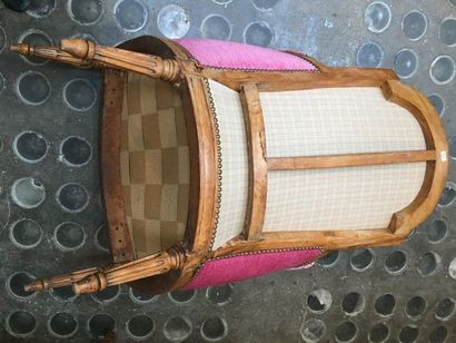 null A Louis XVI style shepherdess cabriolet with pink velvet trim
Sold as is