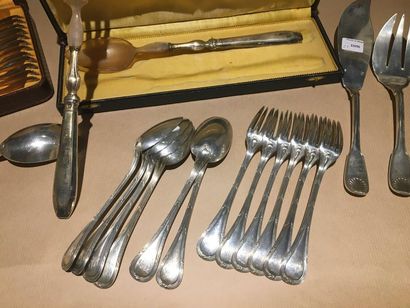 null Silver set including : 12 Minerva 950°/°°° table cutlery in case

12 dessert...