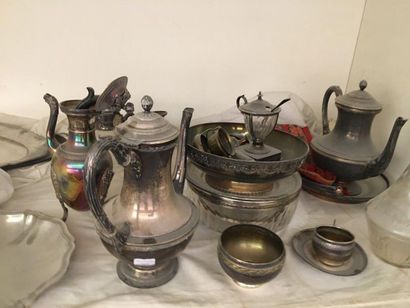 null Metal set: platerie, part of thesis service, pourer

LOT 54