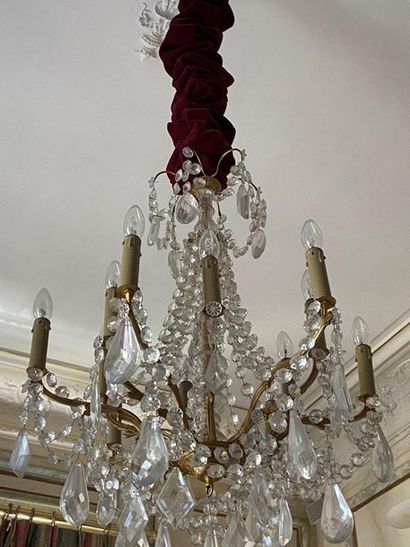 null Chandelier basket in metal and gilt bronze, glass pendants
Height approx. 74...