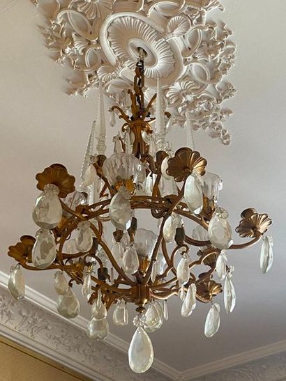 null Chandelier in metal and gilt bronze, glass pendants
LOT IN STORAGE: CONDITION...