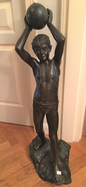VATURSI Young boy in bronze

1888

Height: 96 cm

