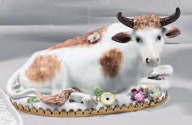 null Vache en porcelaine de Meissen du milieu du XVIIIe siècle, à monture en bronze...