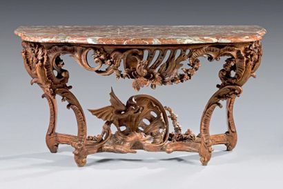 null Large, wide, moulded and sculpted oak console; the openwork belt with a large...